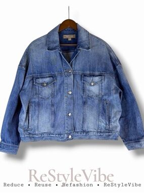 POINT SUR Women’s Size S Jacket Denim Jean Coat Trucker Style Oversized Fit